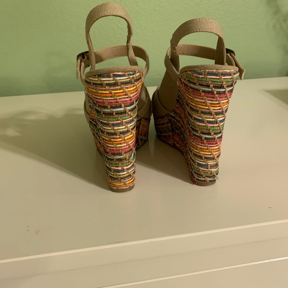 Wedge sandal - Picture 3 of 4